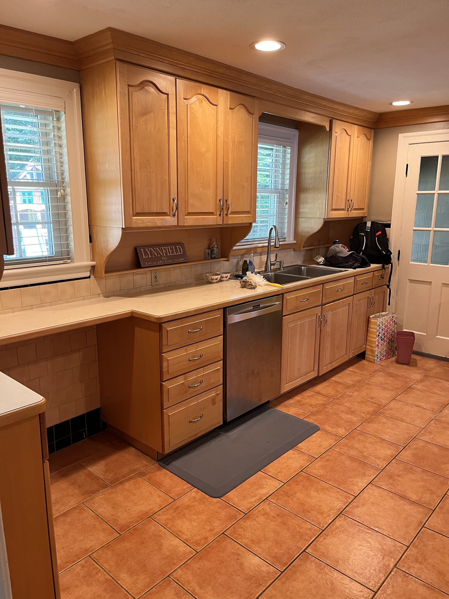 Kitchen - 22 Douglas Rd