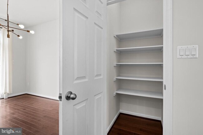 Building Photo - 7316 Elkridge Crossing Way