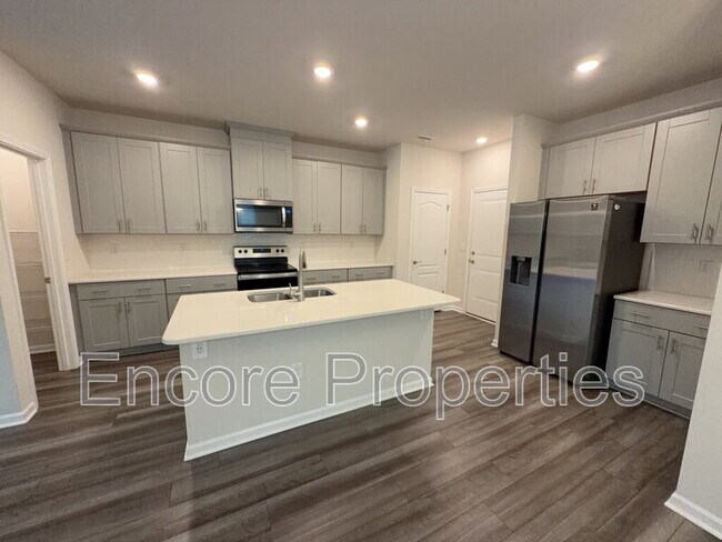 Building Photo - 304 Joneshaven Dr