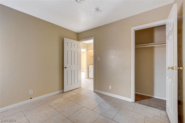 Building Photo - 4584 Armel Ct