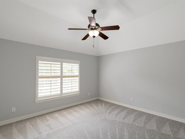 Building Photo - 4602 Gladesdale Park Ln