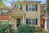 Building Photo - 605 Market Pl Ln