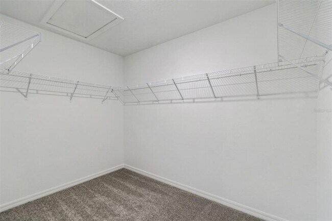 Building Photo - 1712 Tropical Oasis Ave