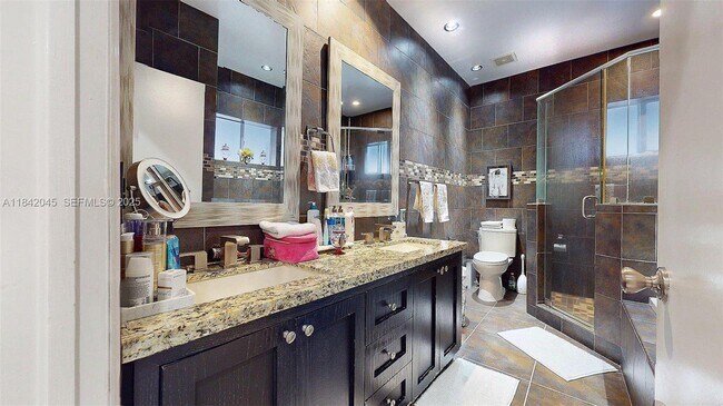 Building Photo - 16247 SW 92nd Terrace