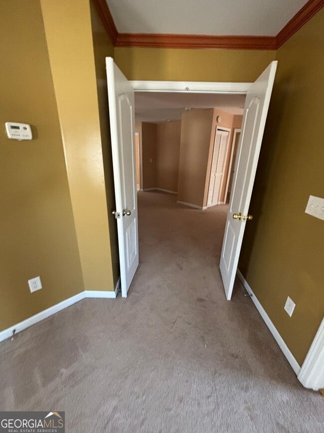 Building Photo - 6337 Windy Ridge Way