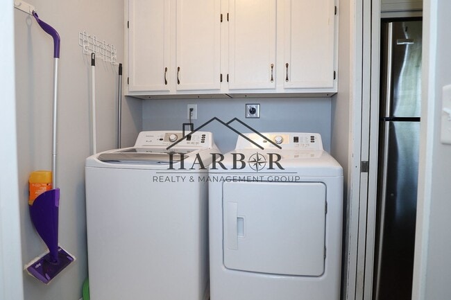 Building Photo - 3 bedroom Townhome in Eyota, MN Available ...