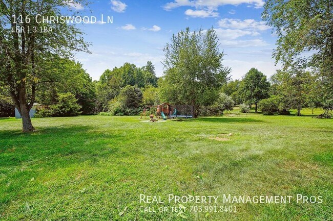 Building Photo - 116 Chriswood Ln