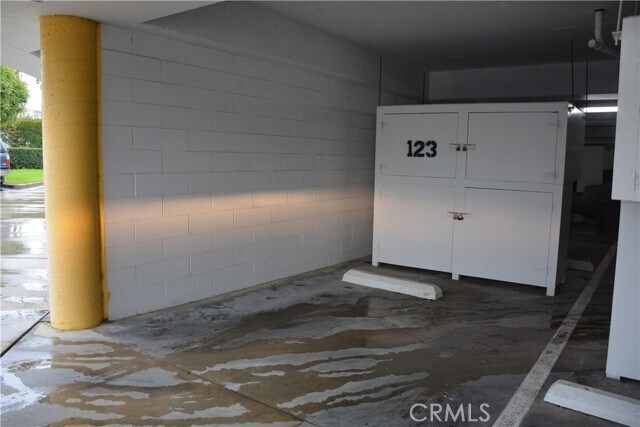 Building Photo - 711 Pacific Coast Hwy