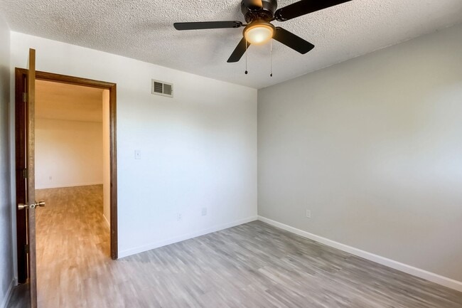 Building Photo - 5691 W 35th Ave