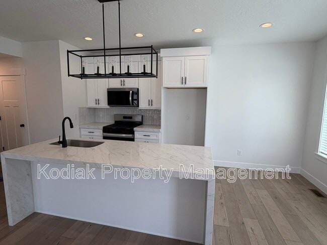 Building Photo - 8812 S Cys Pk Lane