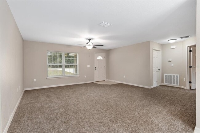 Building Photo - 5587 NW 62nd Ave