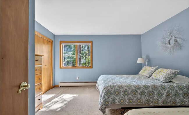 Building Photo - 89 Pierpont Rd