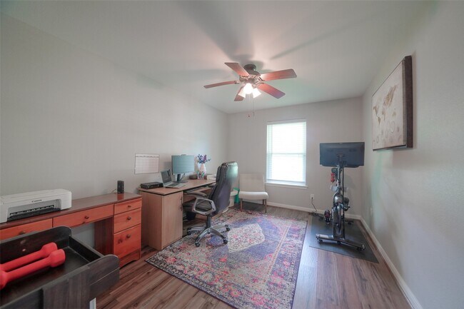 Building Photo - 1355 Lehman St
