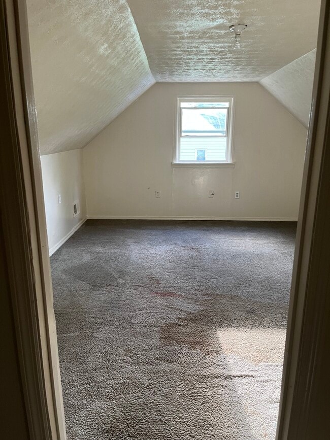 Building Photo - 4063 Larkspur Dr