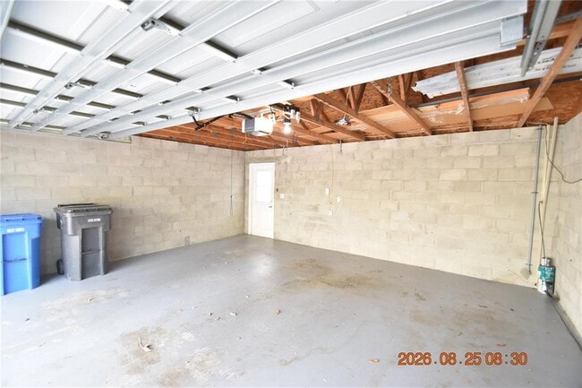 Building Photo - 11509 Fountainhead Dr
