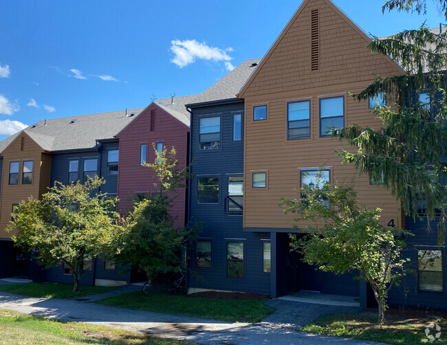 Building Photo - Redstone Commons; Student Housing