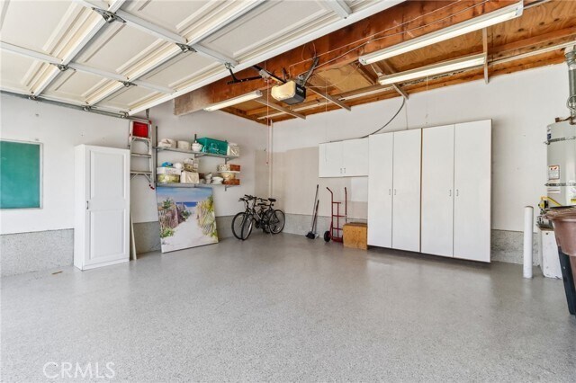 Building Photo - 10 Pantano