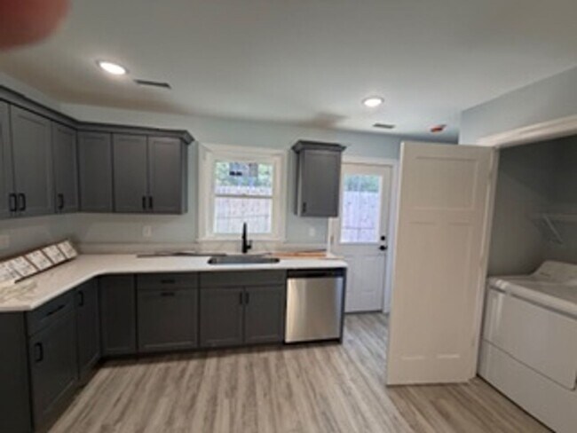 Building Photo - Brand New construction!!