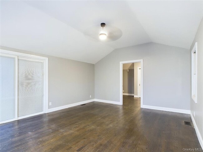 Building Photo - 115 N Clinton Ave