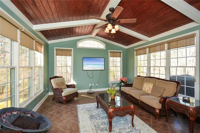 Building Photo - Welcome to this stunning West Cobb home! 5...