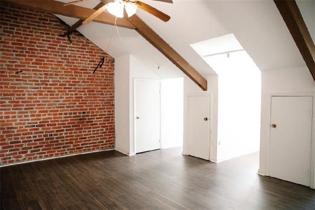 Building Photo - 807 Bourbon St