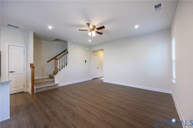 Building Photo - 10660 Wrexham Townes Vw