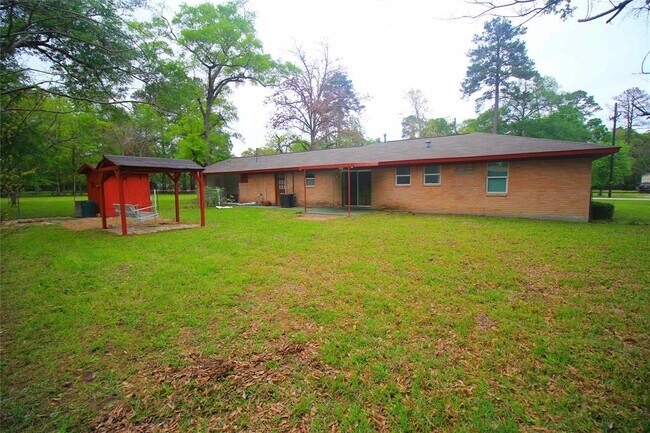 Building Photo - 9137 White Oak Dr