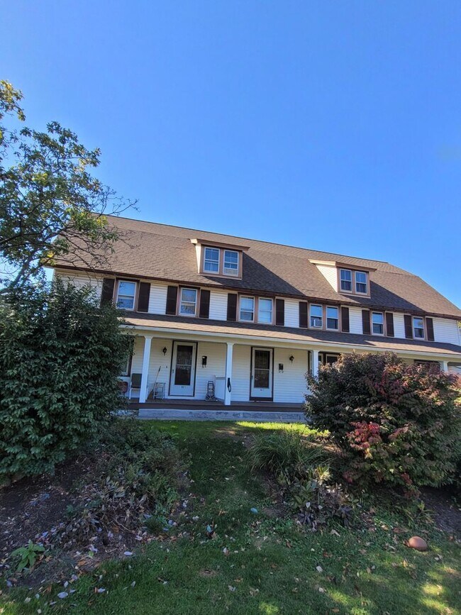 104 N Custer Ave 104 N Custer Ave New Holland PA 17557 Apartment Finder