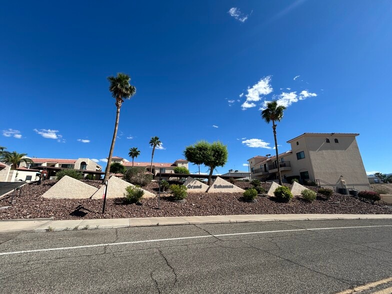 Grand Bahama Conods - 1796 Bahama Ave