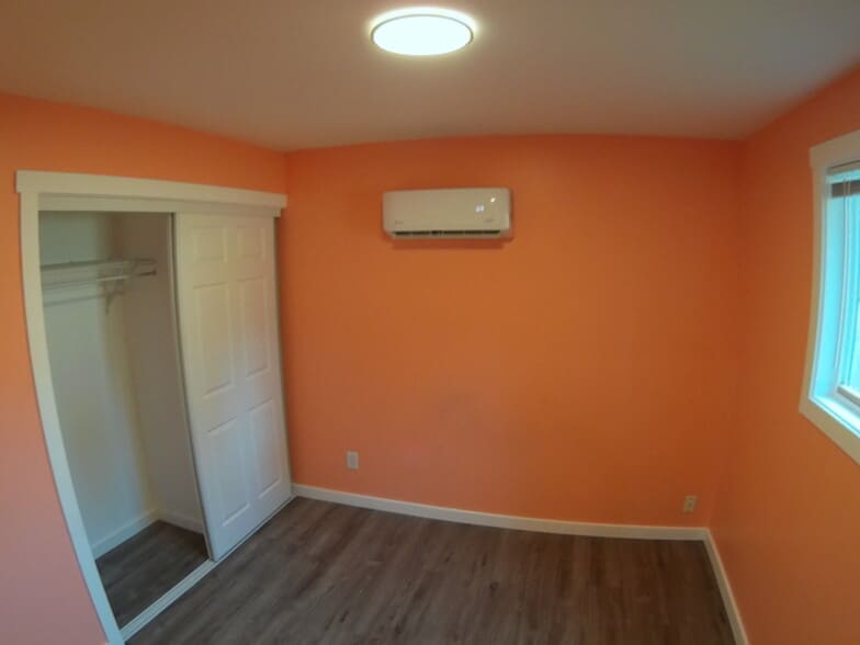 Building Photo - 15010 26th Ave NE