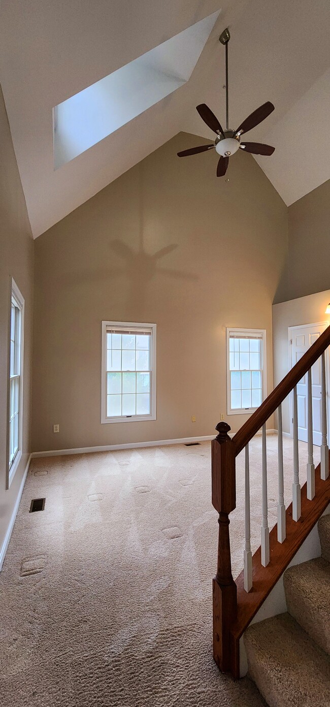 Two-story master bedroom with loft - 13 Steeple Ct