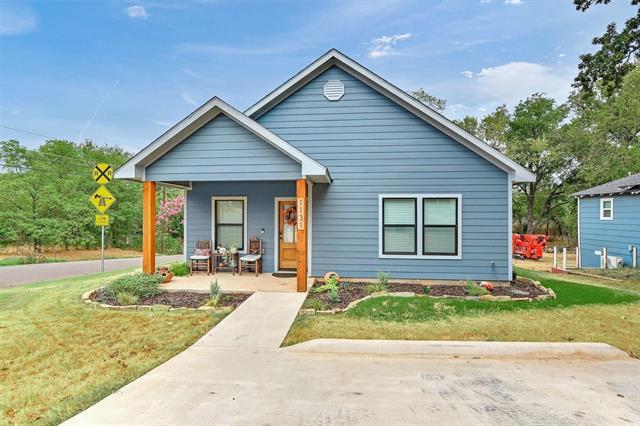 Building Photo - 1131 W Owings St