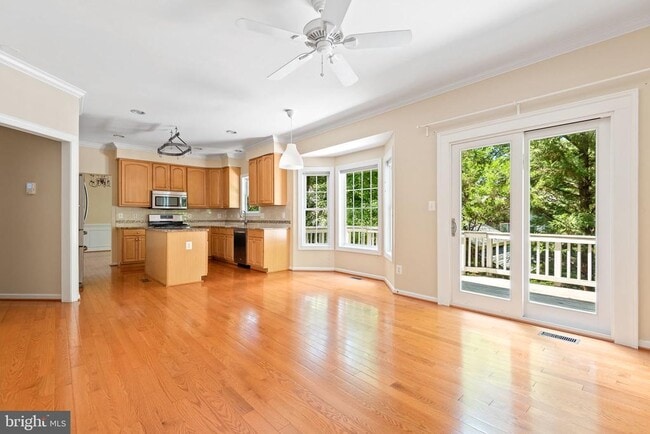 Building Photo - 2202 Sarah Woods Ct