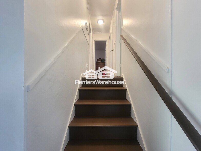 Building Photo - 7539 Pembrook Ct