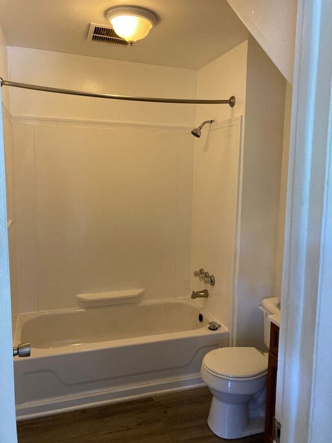 Building Photo - Charming 2-Bedroom Apartment in Edgewood, MD