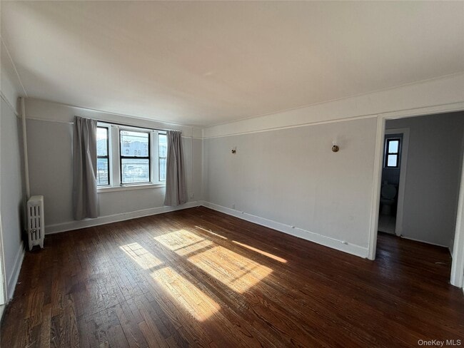 Building Photo - 107 Tibbetts Rd