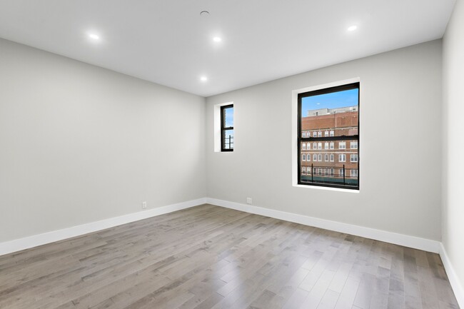 Floorplan - 4521 3rd Ave