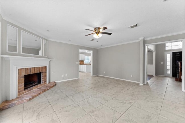 Building Photo - 16338 Hickory Point Rd