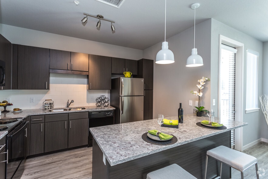 Verra West 1420 Renaissance Dr Longmont CO 80503 Apartment Finder