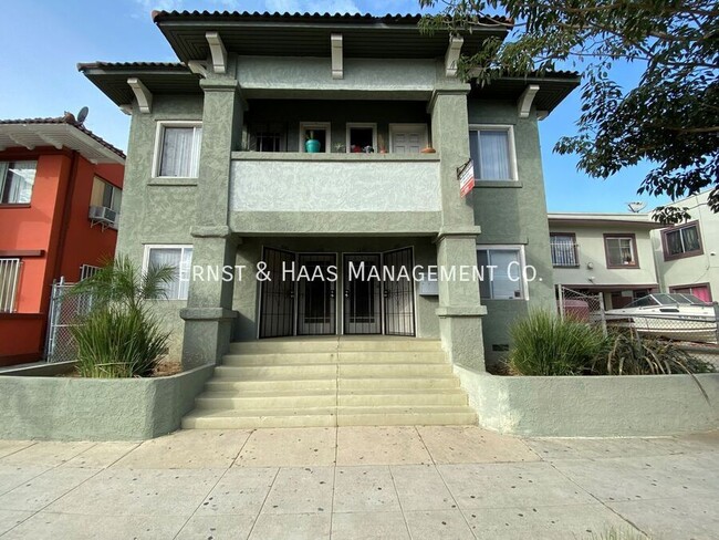 Primary Photo - Fabulous 1920's Building in Downtown Long ...