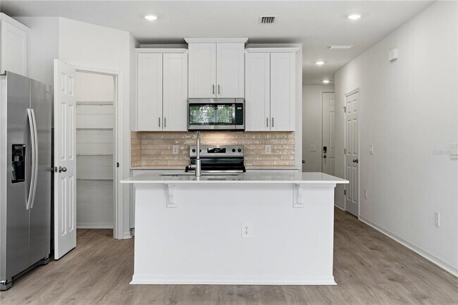 Building Photo - 16278 Bird of Paradise Ave