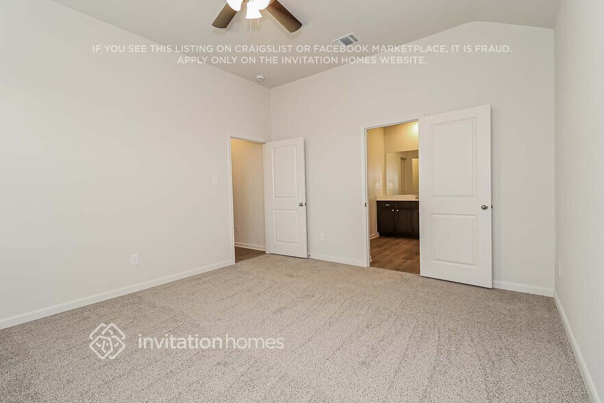 Building Photo - 10017 Pilot Pl