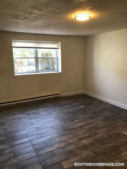 Building Photo - 217 Beaver Dam Rd