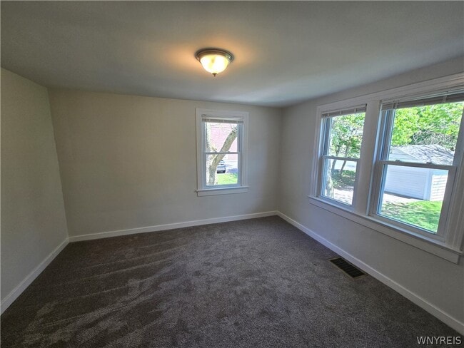 Building Photo - 4289 Harris Hill Rd