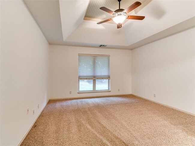 Building Photo - 805 NW 193rd St