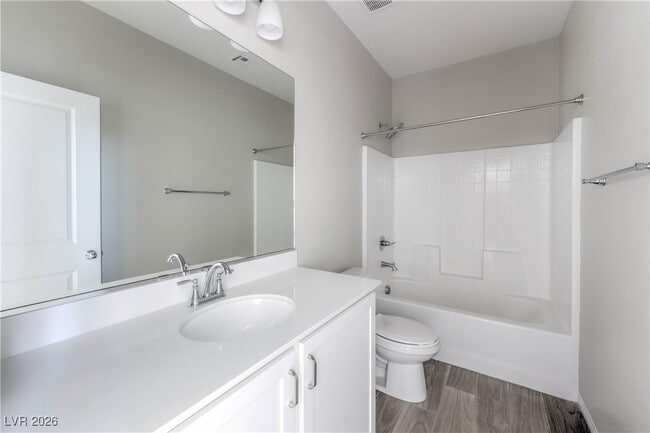 Building Photo - 10260 Bark Pine Ct