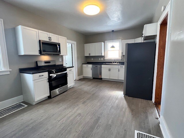 Building Photo - 510 S Kaley St