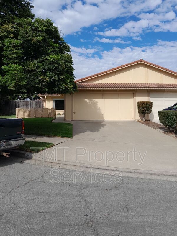 Primary Photo - 805 N L St