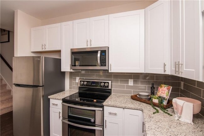 Building Photo - 59 Dawson Club Dr