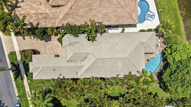 Building Photo - 10880 Northgreen Dr
